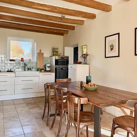 Cosy Dans Le Perche Villa